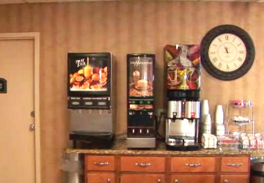 Days Inn By Wyndham Jacksonville Airport Eksteriør bilde