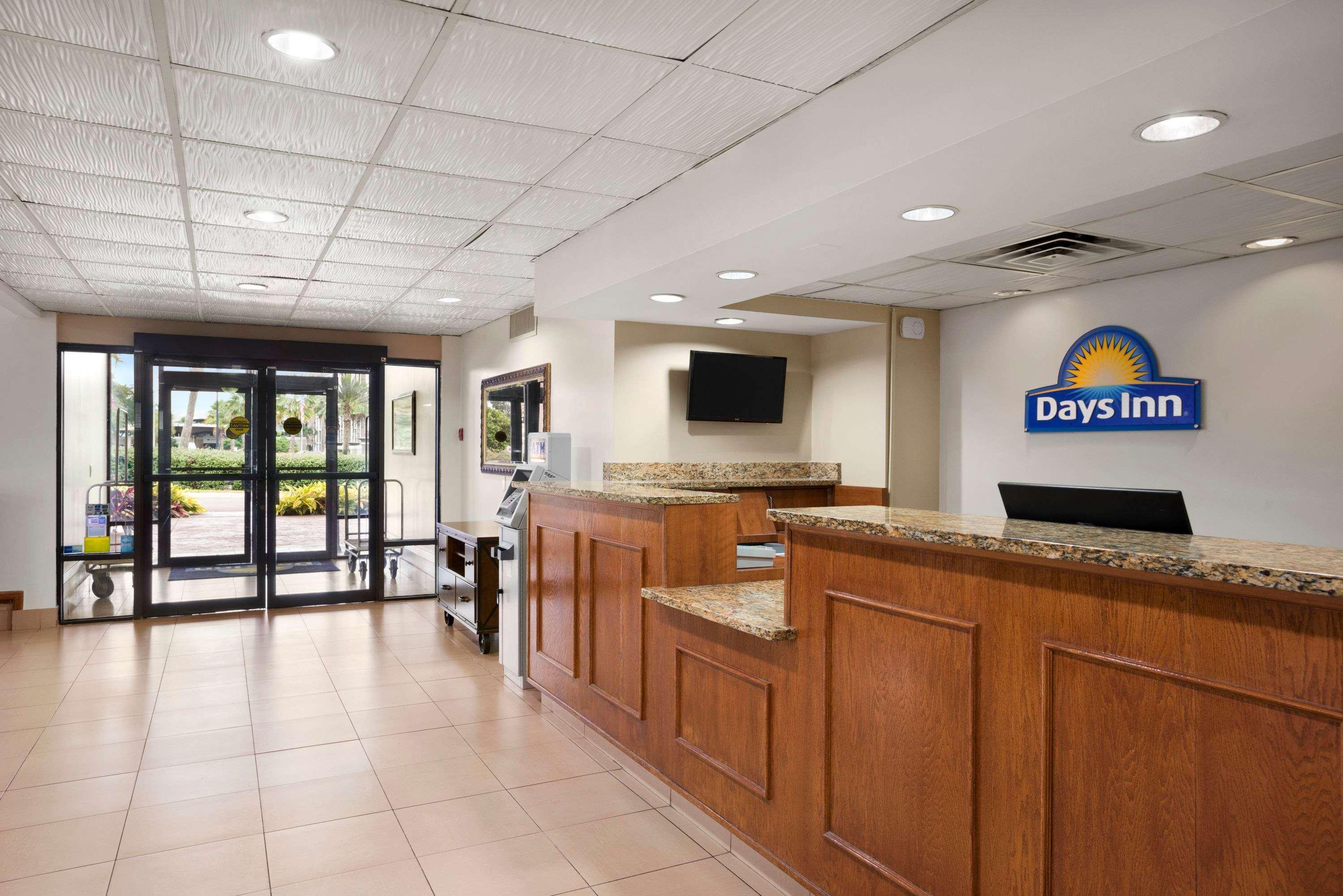 Days Inn By Wyndham Jacksonville Airport Eksteriør bilde