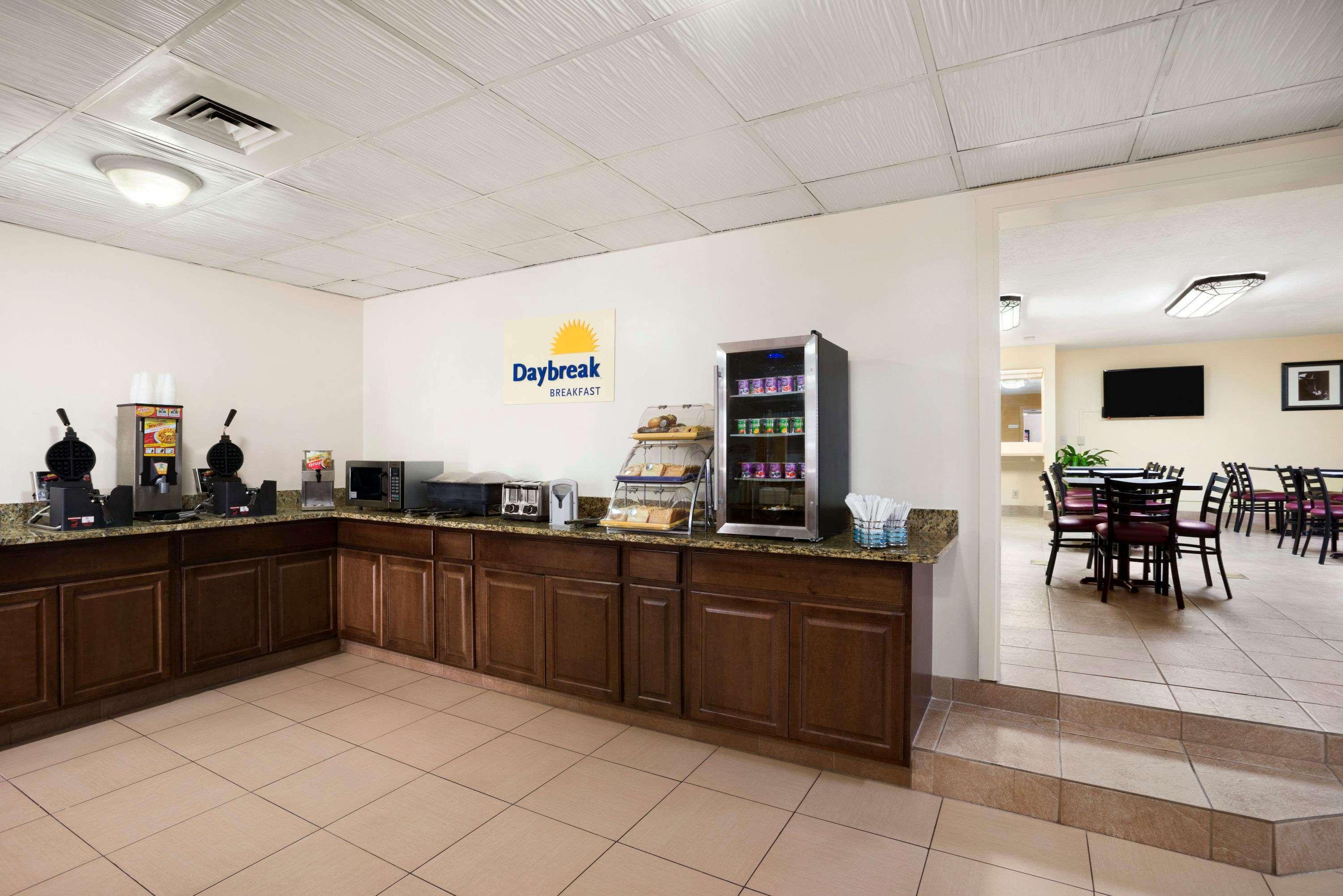 Days Inn By Wyndham Jacksonville Airport Eksteriør bilde