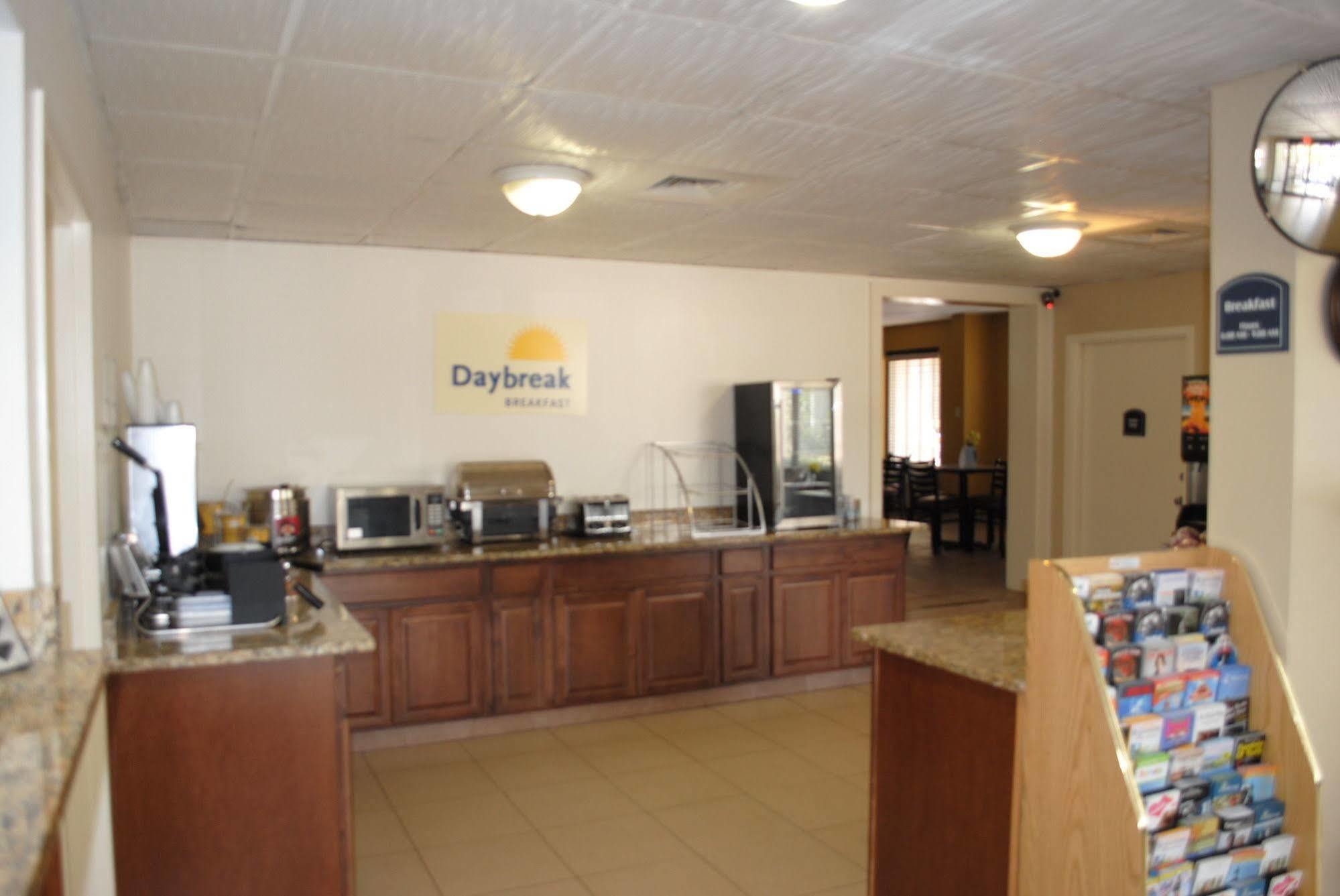 Days Inn By Wyndham Jacksonville Airport Eksteriør bilde